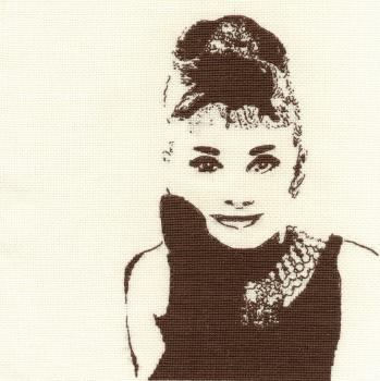 DMC Stickpackung Elegance Audrey Hepburn