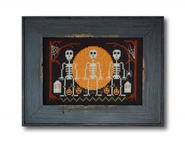 Tiny Modernist Stickvorlage - Halloween Skeletons